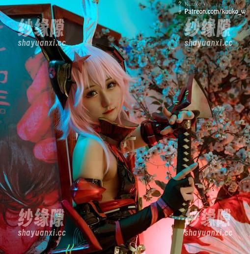 Kuuko W Kuuko W的“Frieren”cos合集,准备好迎接超能力的尿点了吗?别说我没提醒你~
